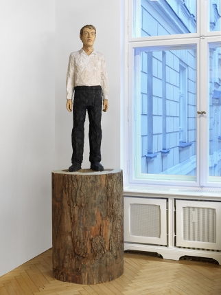 Stephan Balkenhol, Man black/white, 2016, Cedar wood, coloured, 240 × 42 × 70 cm, BALK0018 